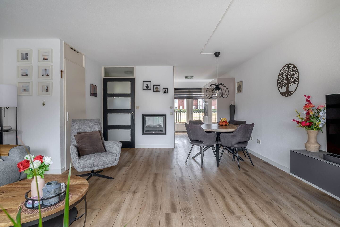 Tussenwoning te koop: Hillegersbergstraat 11, Zoetermeer