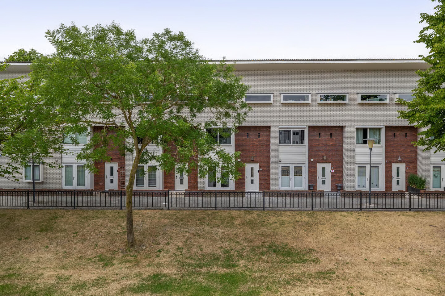 Tussenwoning te koop: Hillegersbergstraat 11, Zoetermeer