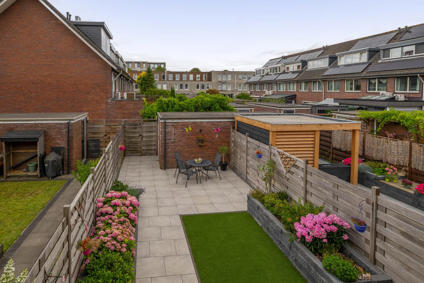 Tussenwoning te koop: Hillegersbergstraat 11, Zoetermeer