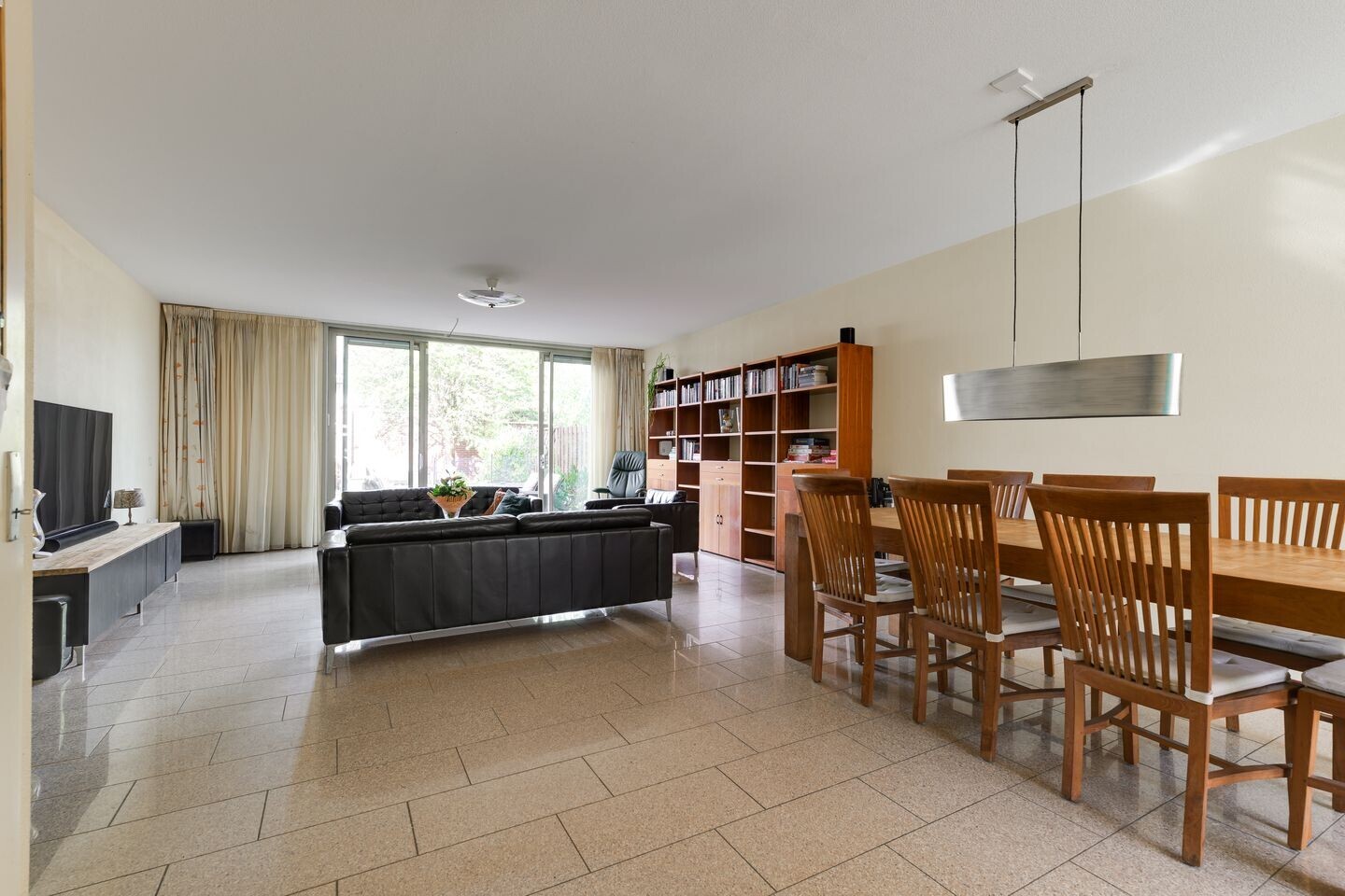 Tussenwoning te koop: Hazerswoudestraat 61, Zoetermeer
