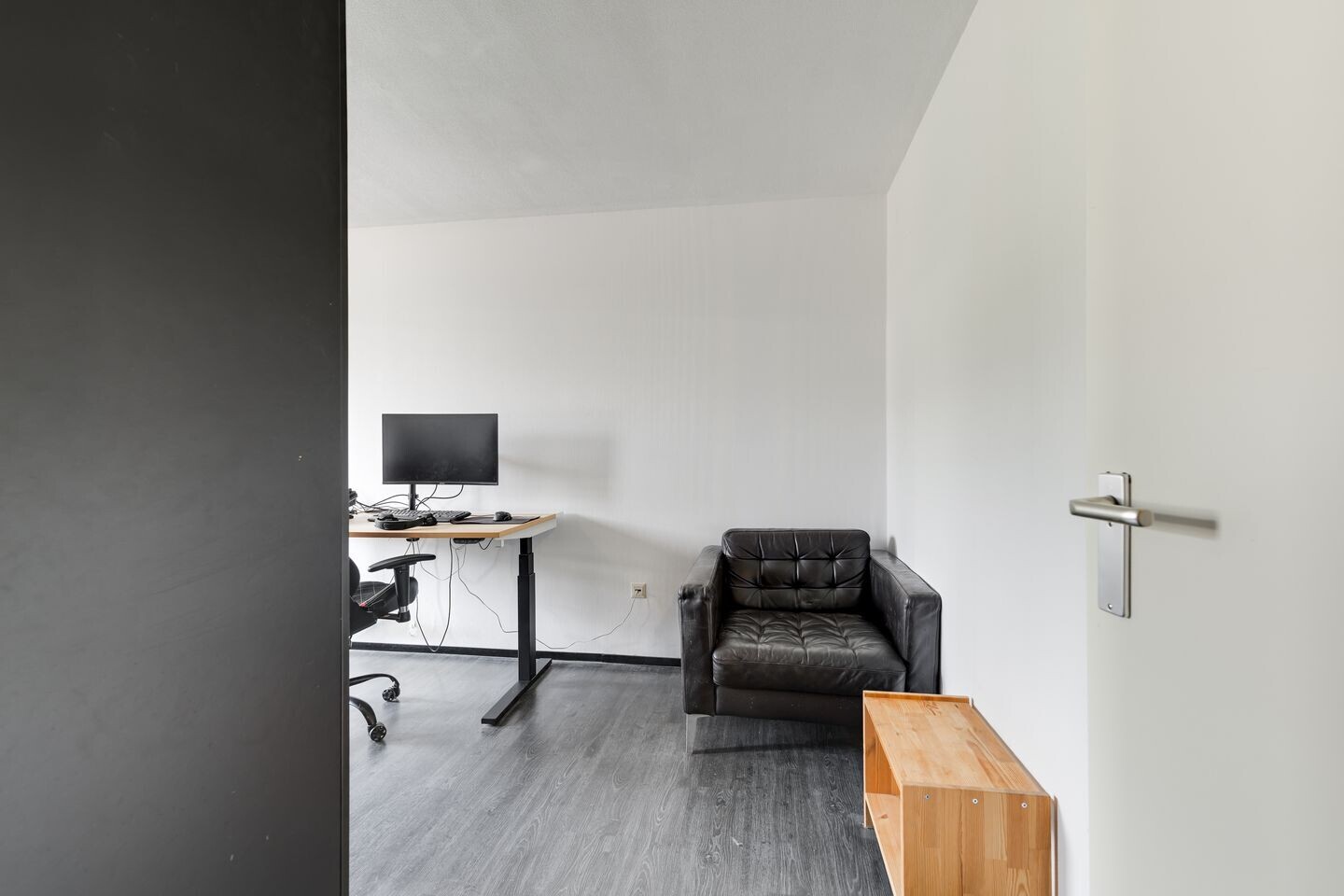 Tussenwoning te koop: Hazerswoudestraat 61, Zoetermeer