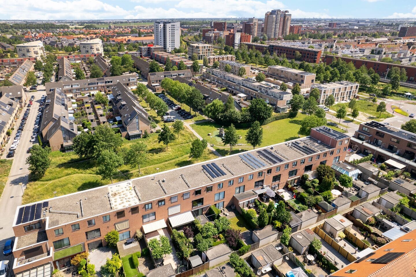 Tussenwoning te koop: Peursumstraat 77, Zoetermeer