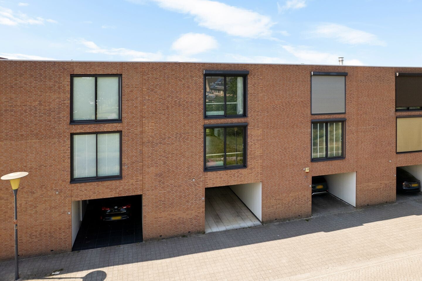 Tussenwoning te koop: Peursumstraat 77, Zoetermeer