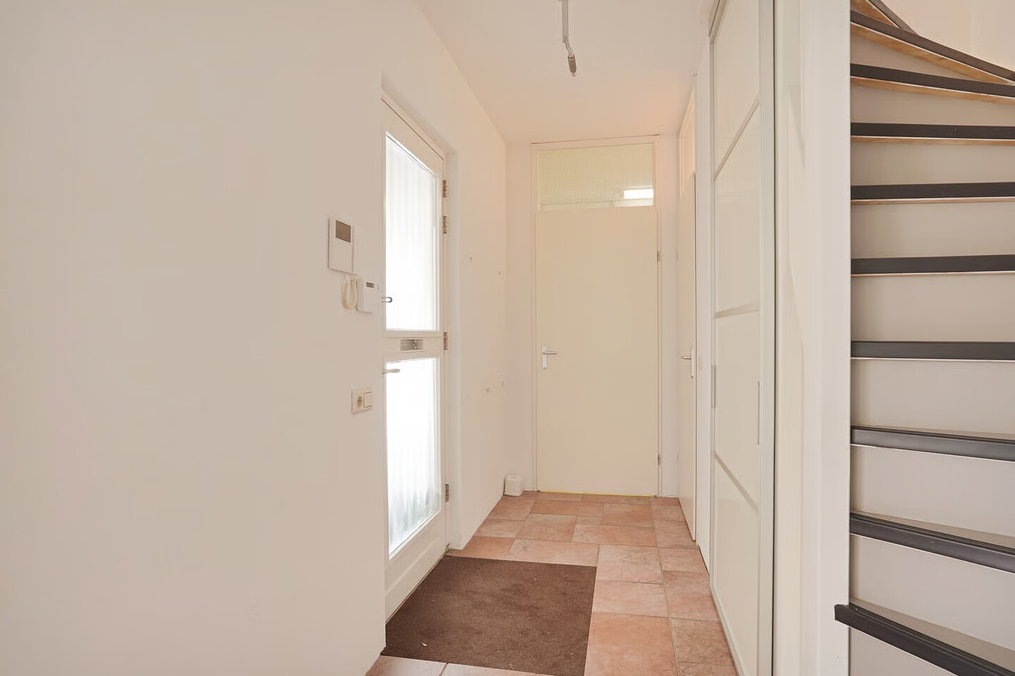 Tussenwoning te koop: Peursumstraat 77, Zoetermeer