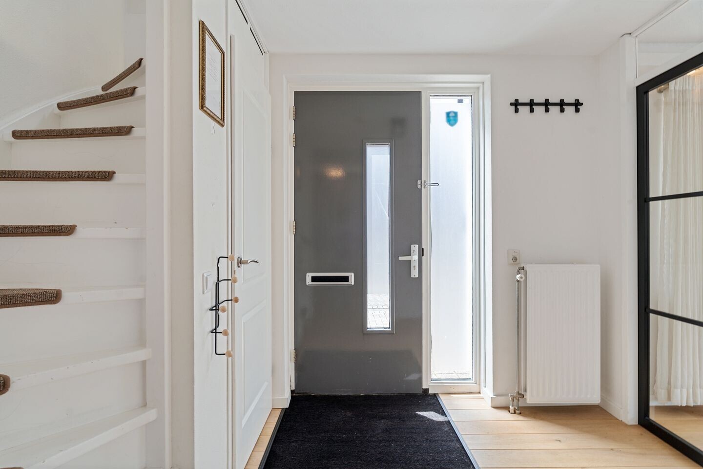 Twee-onder-één-kap te koop: Nieuwpoortstraat 8, Zoetermeer