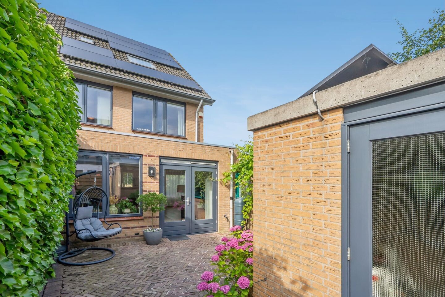 Hoekwoning te koop: Rhoonstraat 2, Zoetermeer