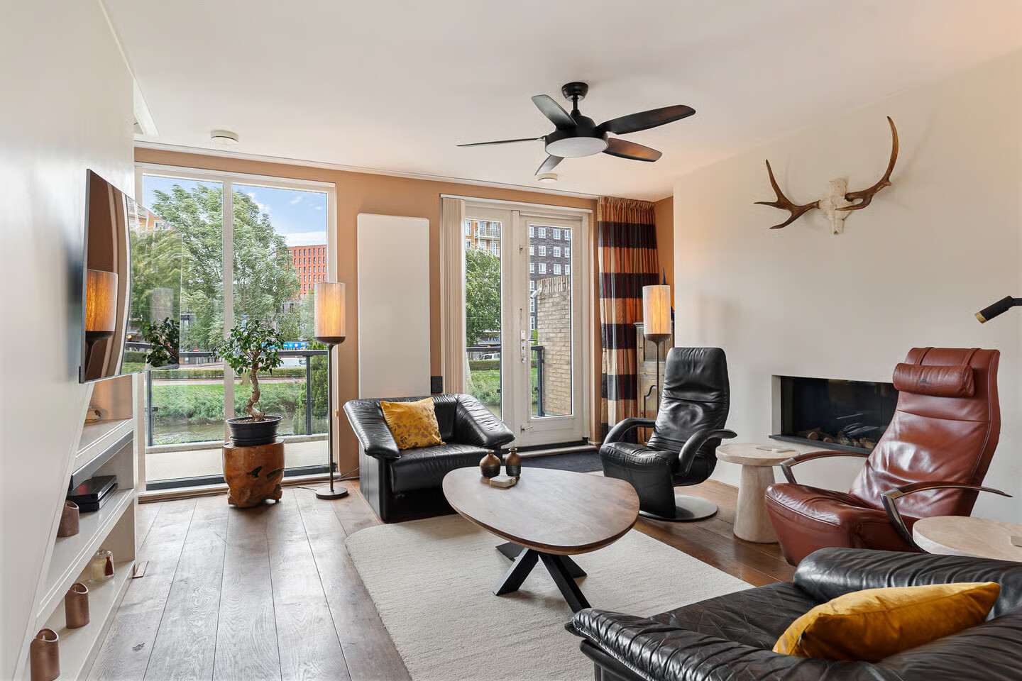 Tussenwoning te koop: Schuddebeursstraat 92, Zoetermeer