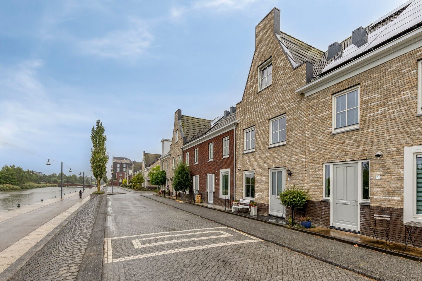 Tussenwoning te koop: Zuidlaardermeer 5, Zoetermeer