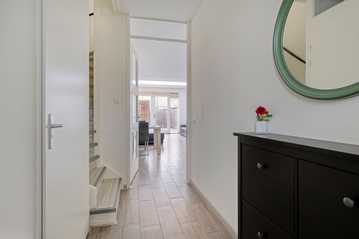Tussenwoning te koop: Zuidlaardermeer 5, Zoetermeer