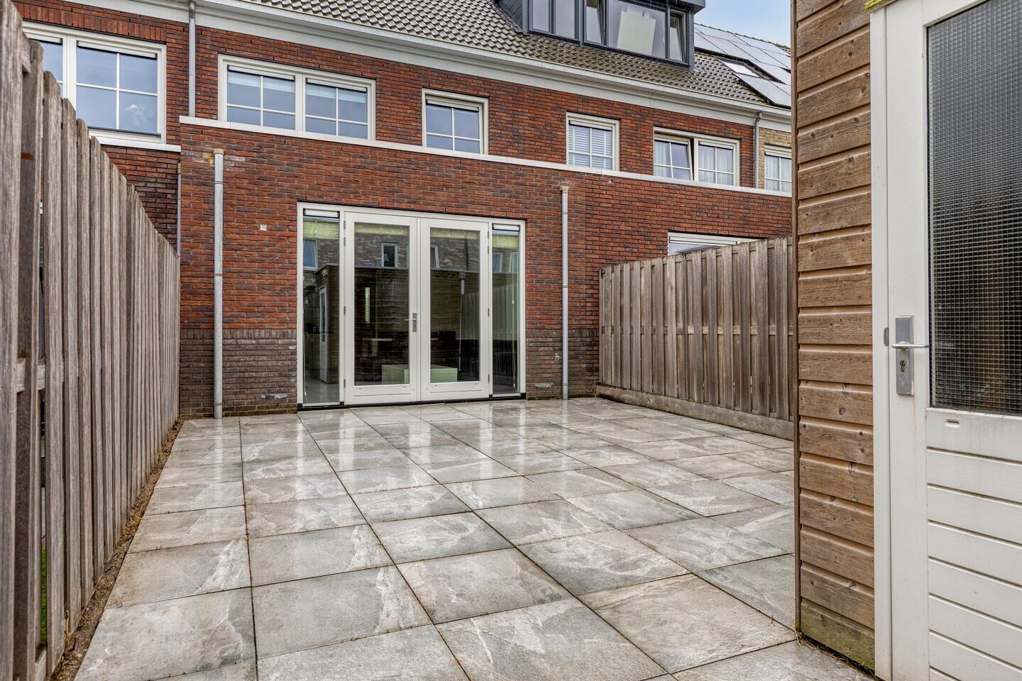 Tussenwoning te koop: Zuidlaardermeer 5, Zoetermeer