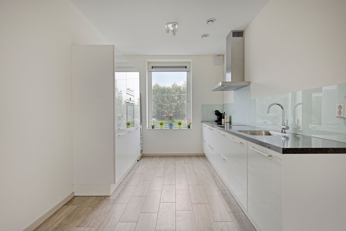 Tussenwoning te koop: Zuidlaardermeer 5, Zoetermeer