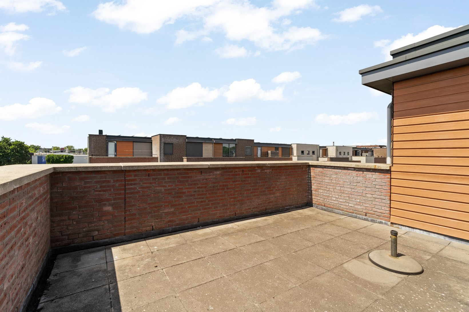 Tussenwoning te koop: Noordkade 100C, Waddinxveen