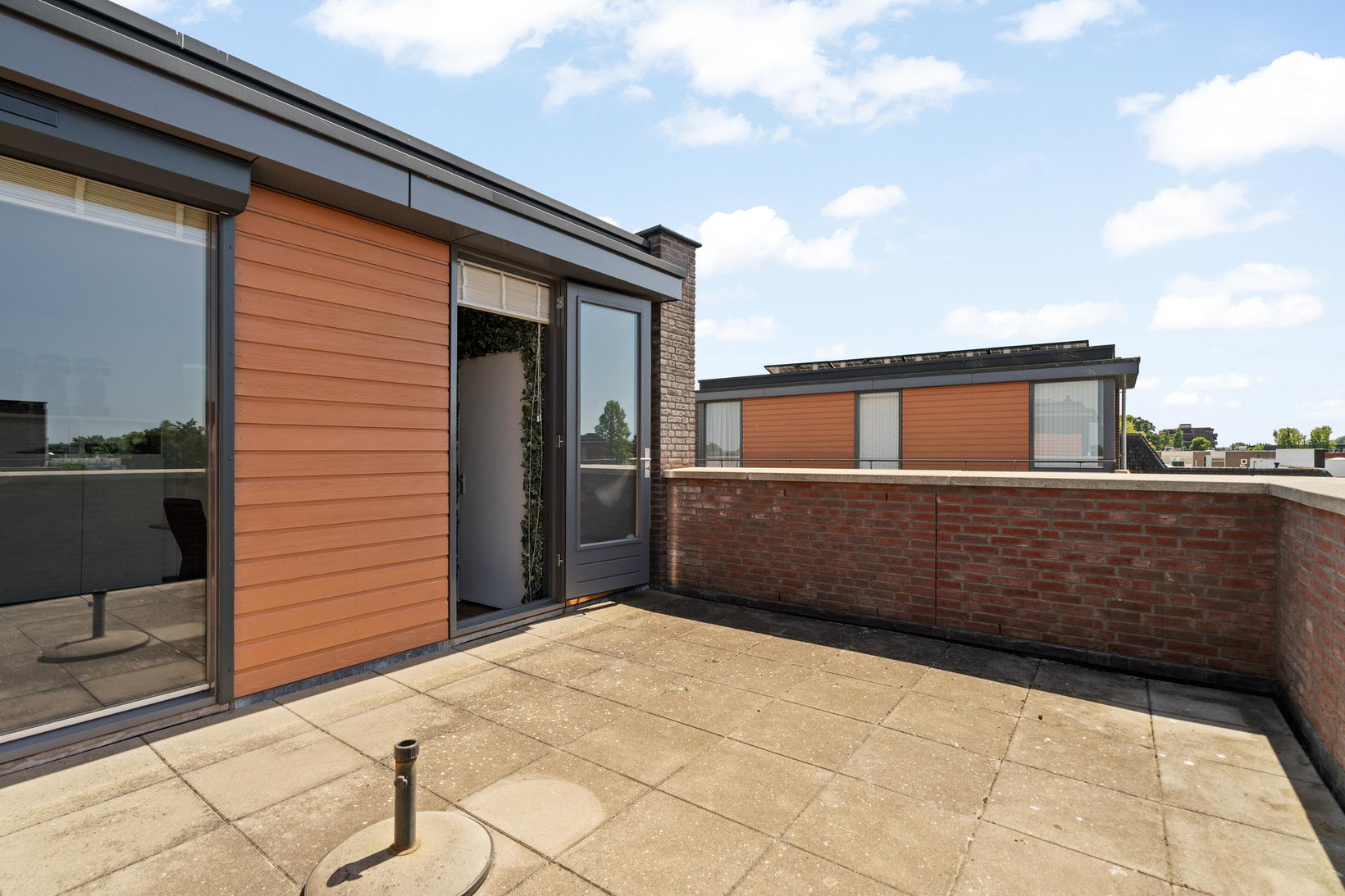Tussenwoning te koop: Noordkade 100C, Waddinxveen