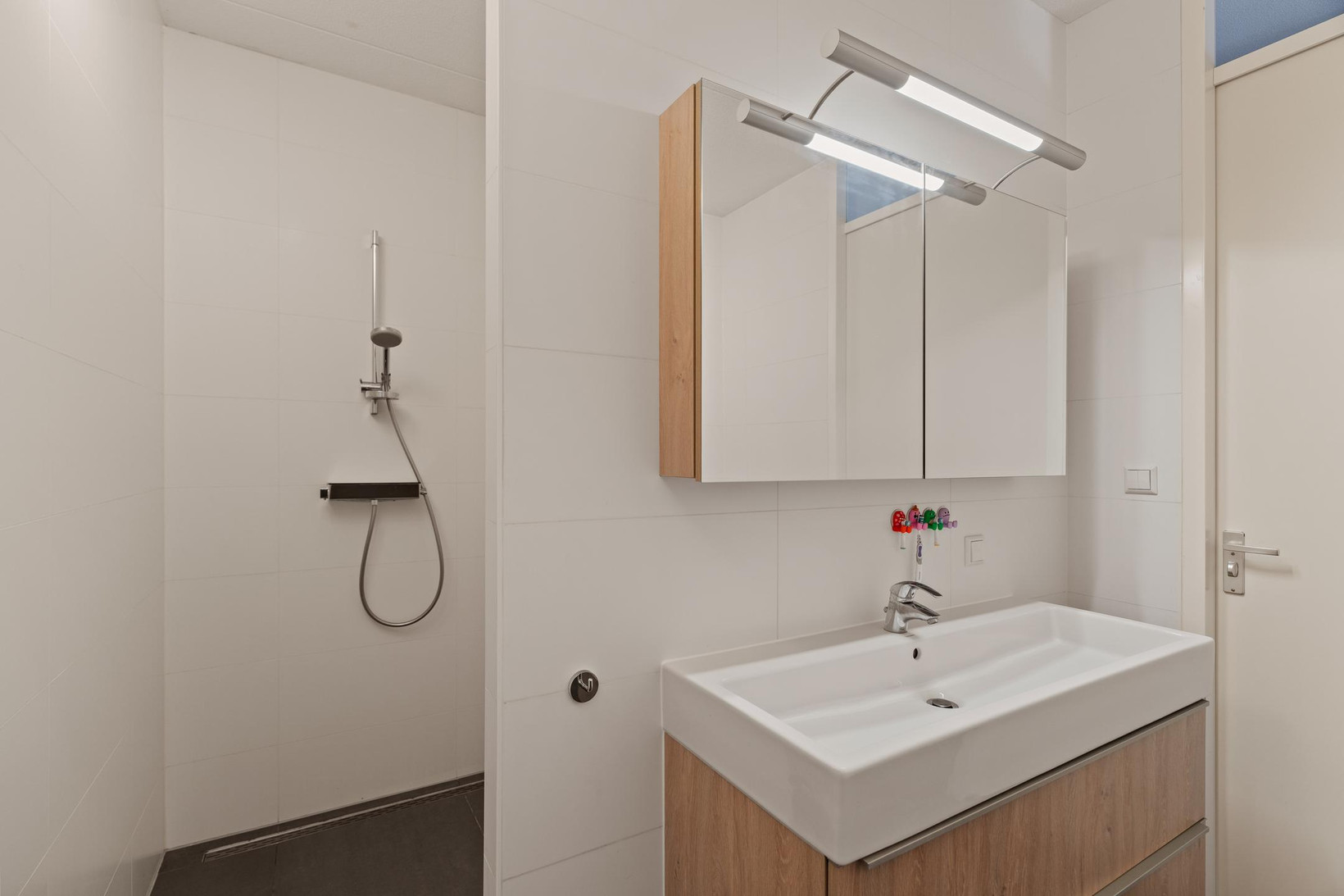 Tussenwoning te koop: Noordkade 100C, Waddinxveen
