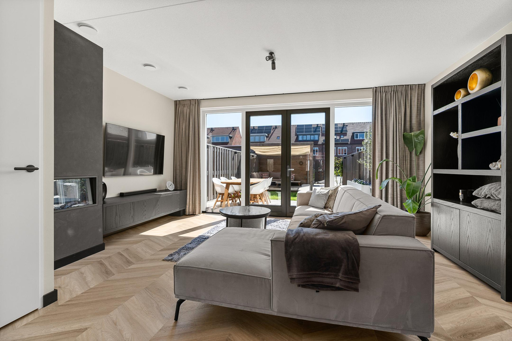 Appartement te koop: Raadhuisplein 11, Waddinxveen