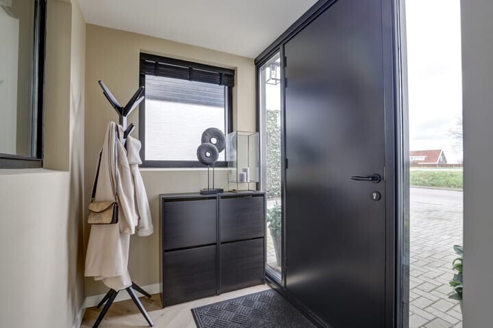 Vrijstaande woning te koop: Zuidkade 229, Waddinxveen