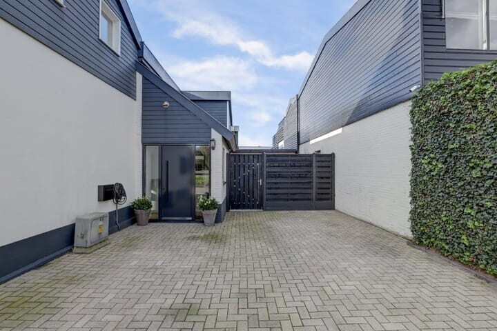 Vrijstaande woning te koop: Zuidkade 229, Waddinxveen