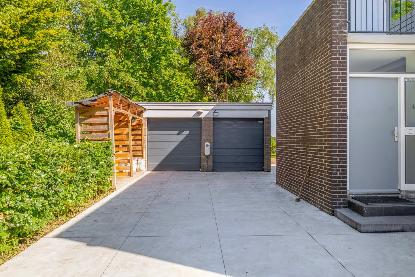 Vrijstaande woning te koop: Brugweg 86, Waddinxveen