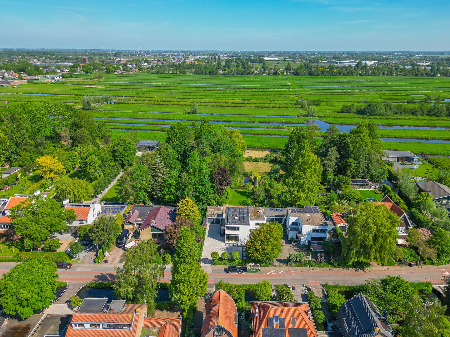 Vrijstaande woning te koop: Brugweg 86, Waddinxveen