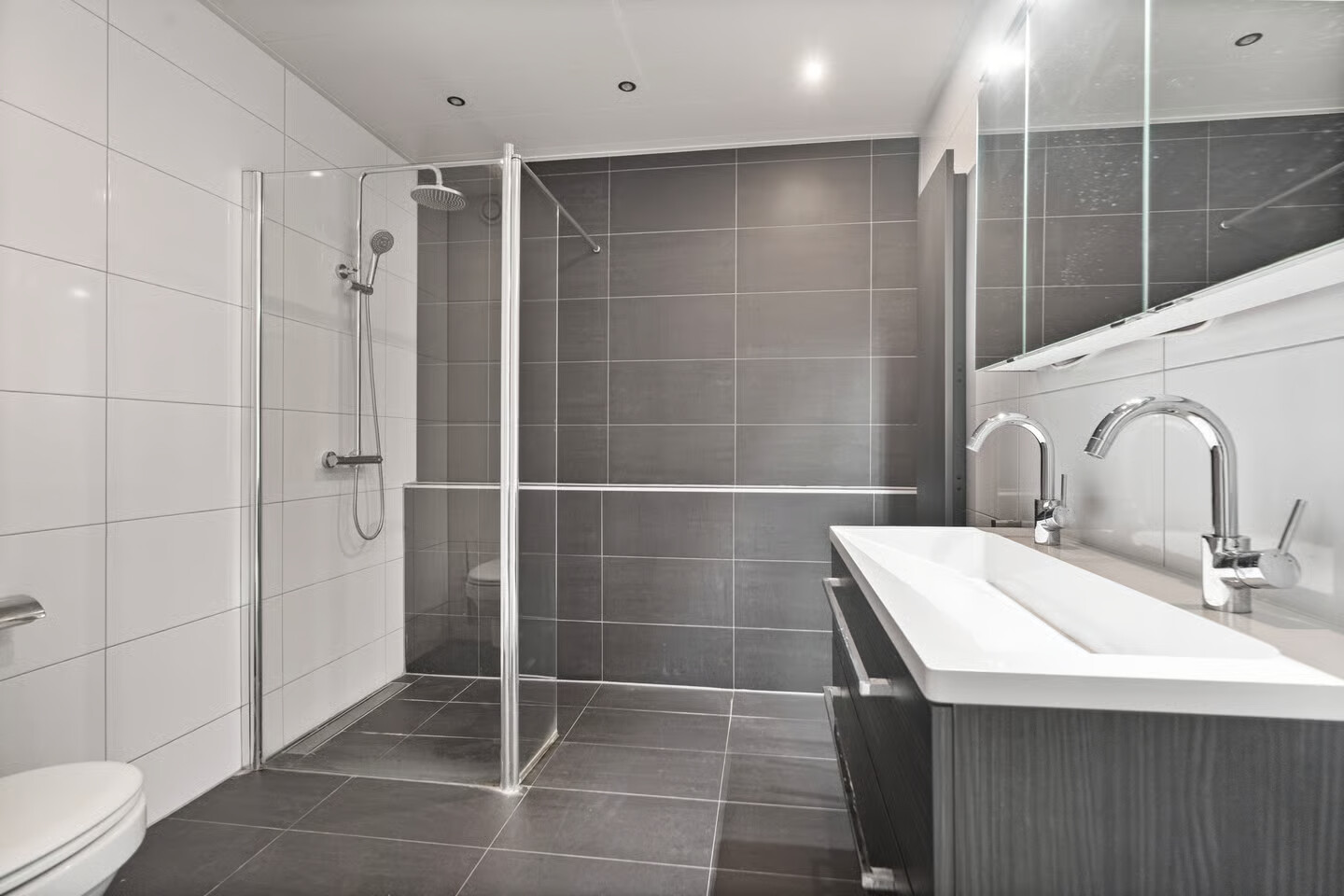 Tussenwoning te koop: Houtstraat 31, Waddinxveen