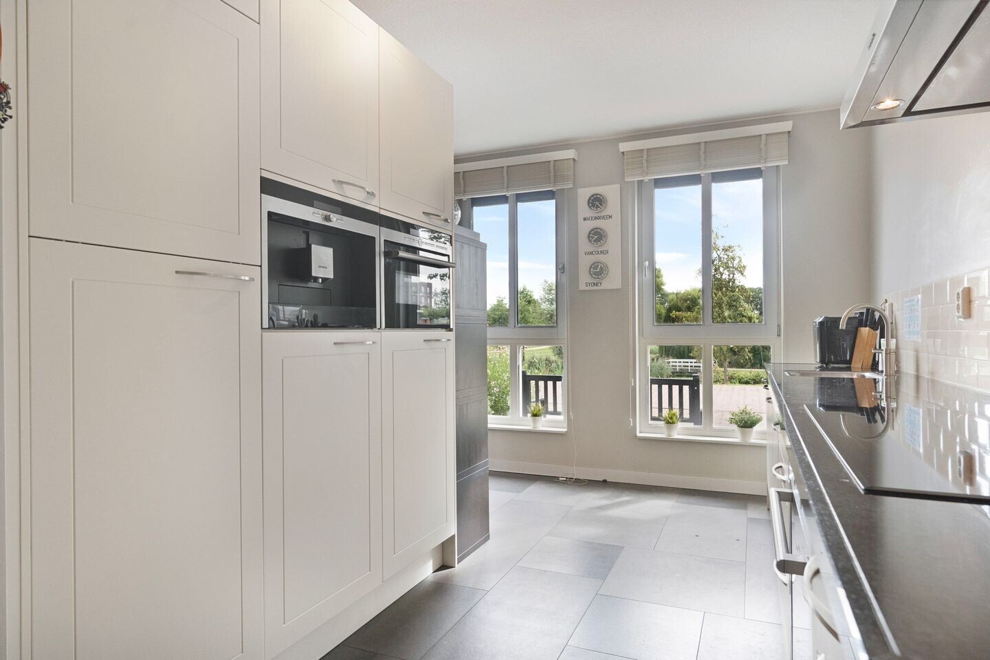 Tussenwoning te koop: Houtstraat 31, Waddinxveen