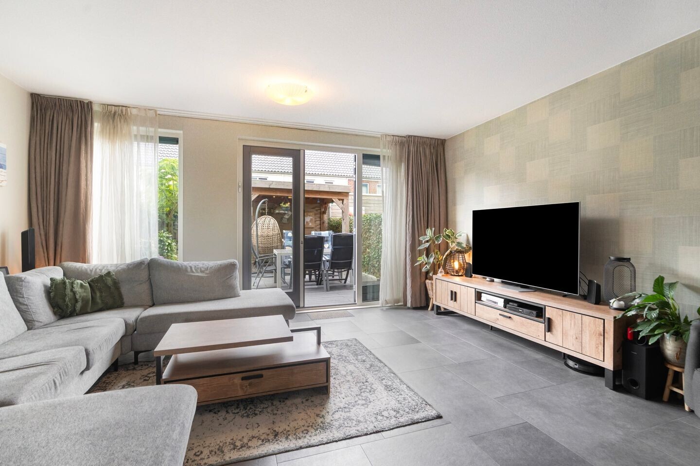 Tussenwoning te koop: Houtstraat 31, Waddinxveen