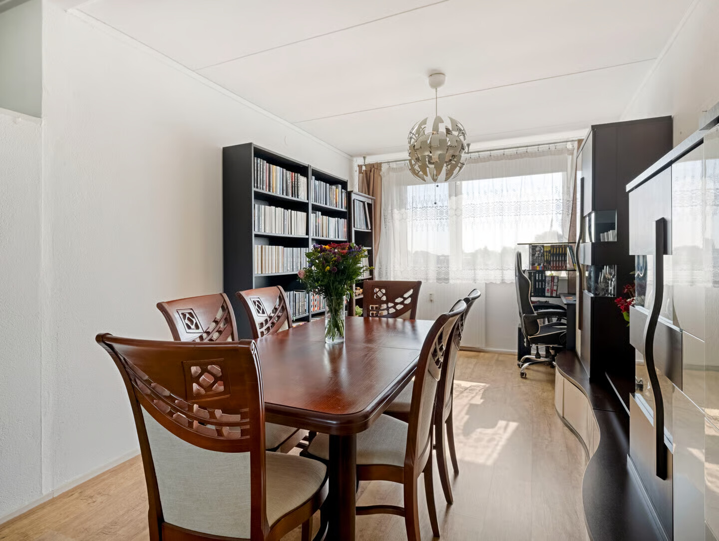Appartement te koop: Justus van Effenlaan 56, Waddinxveen