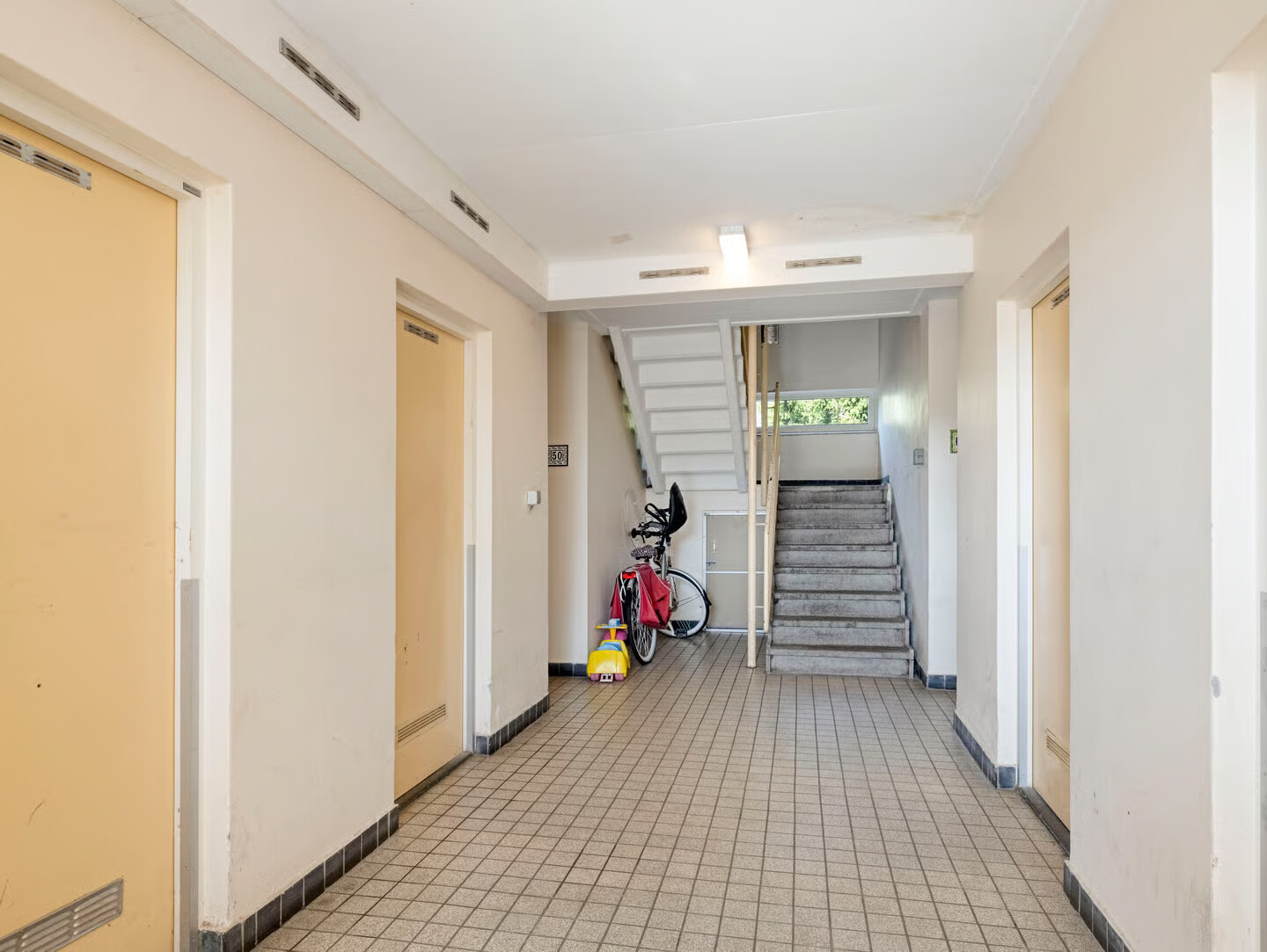 Appartement te koop: Justus van Effenlaan 56, Waddinxveen
