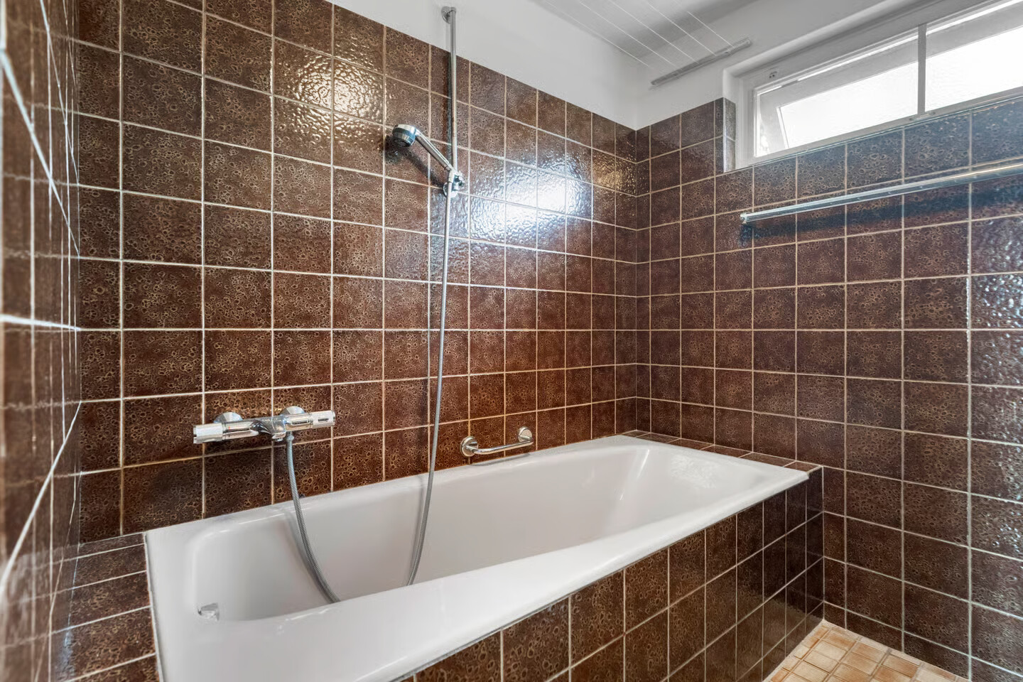 Tussenwoning te koop: Beethovenlaan 46, Waddinxveen