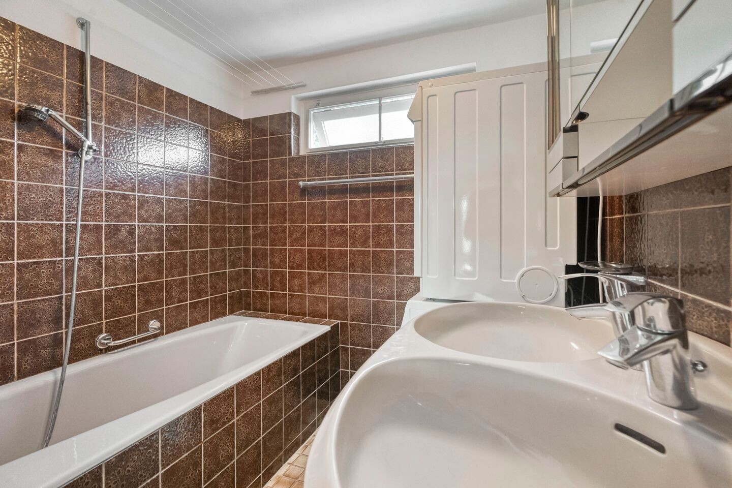 Tussenwoning te koop: Beethovenlaan 46, Waddinxveen