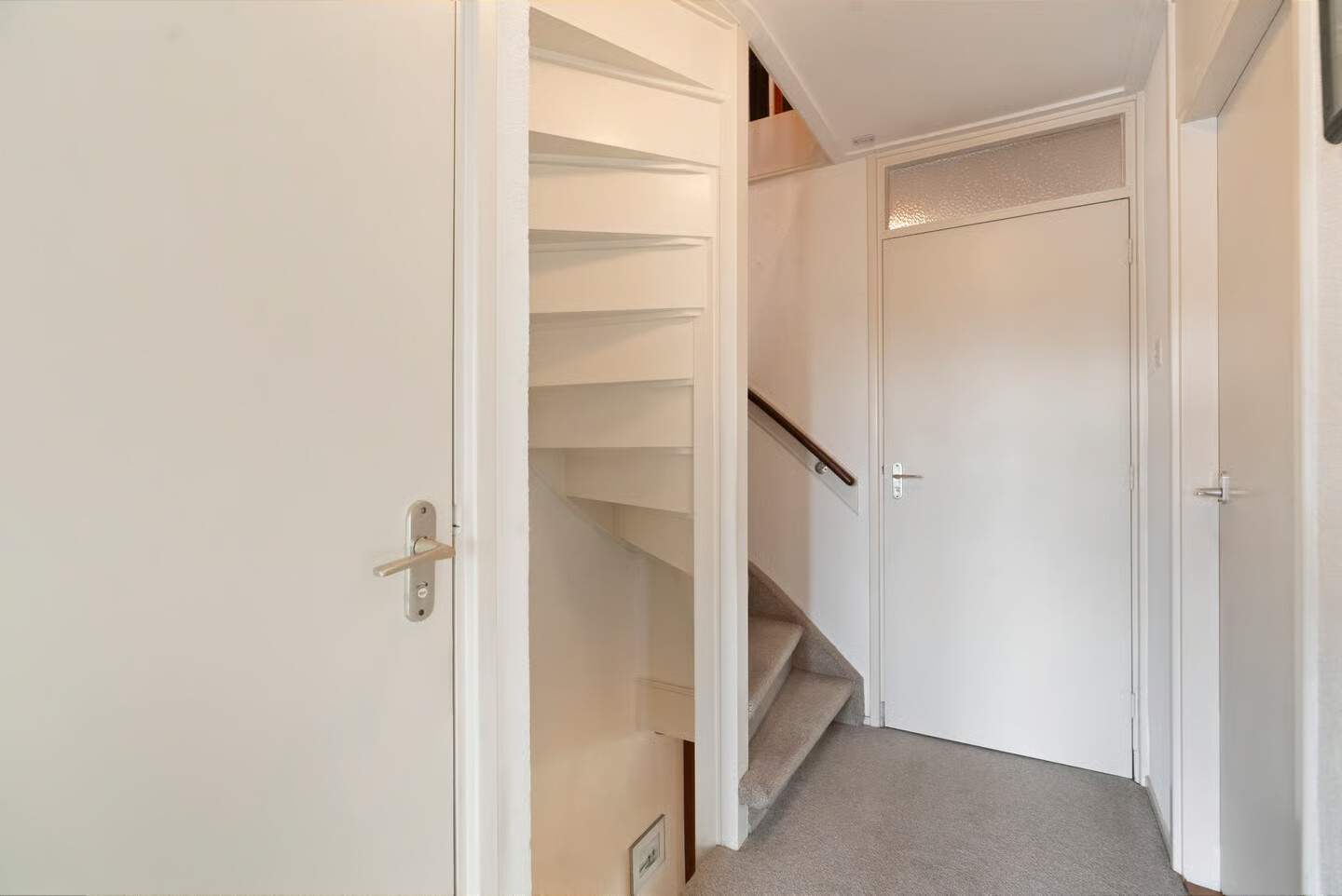 Tussenwoning te koop: Beethovenlaan 46, Waddinxveen