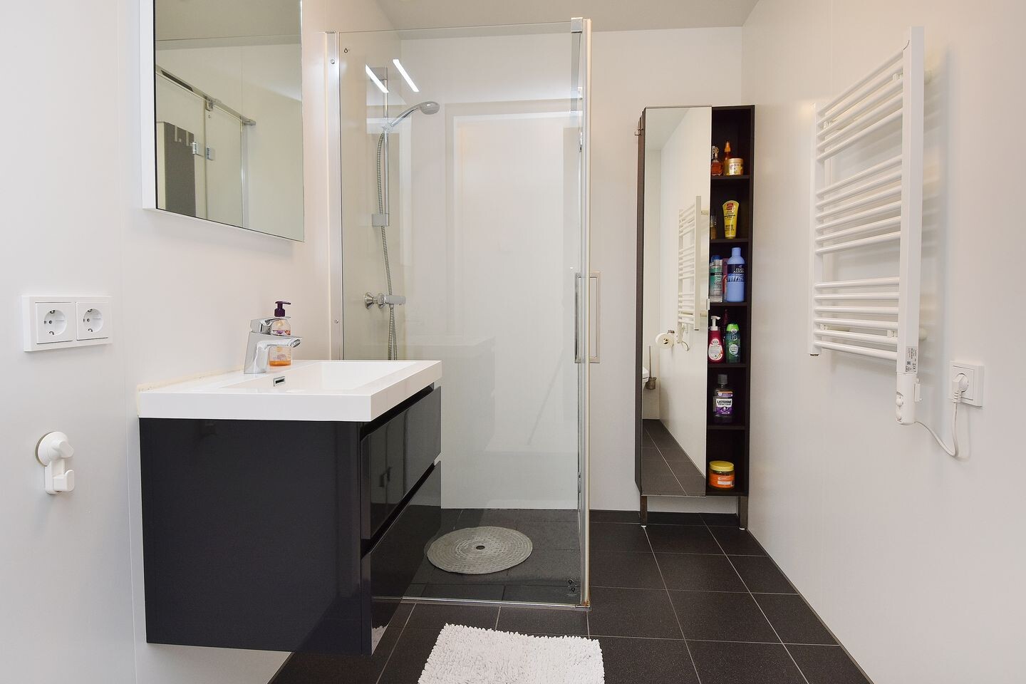 Hoekwoning te koop: Jan Bijhouwerstraat 1, Waddinxveen