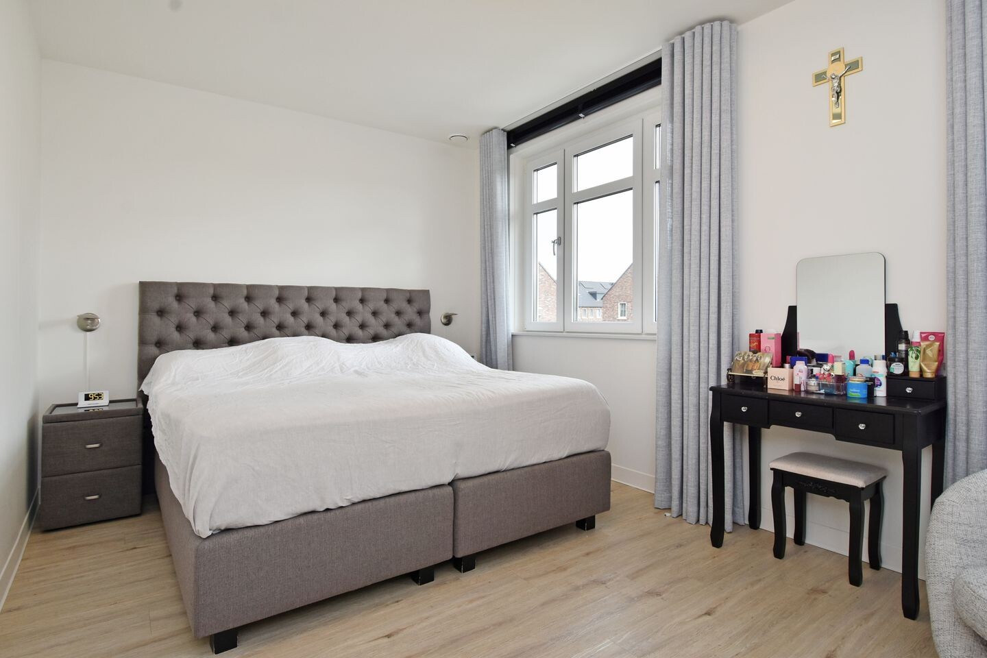 Hoekwoning te koop: Jan Bijhouwerstraat 1, Waddinxveen