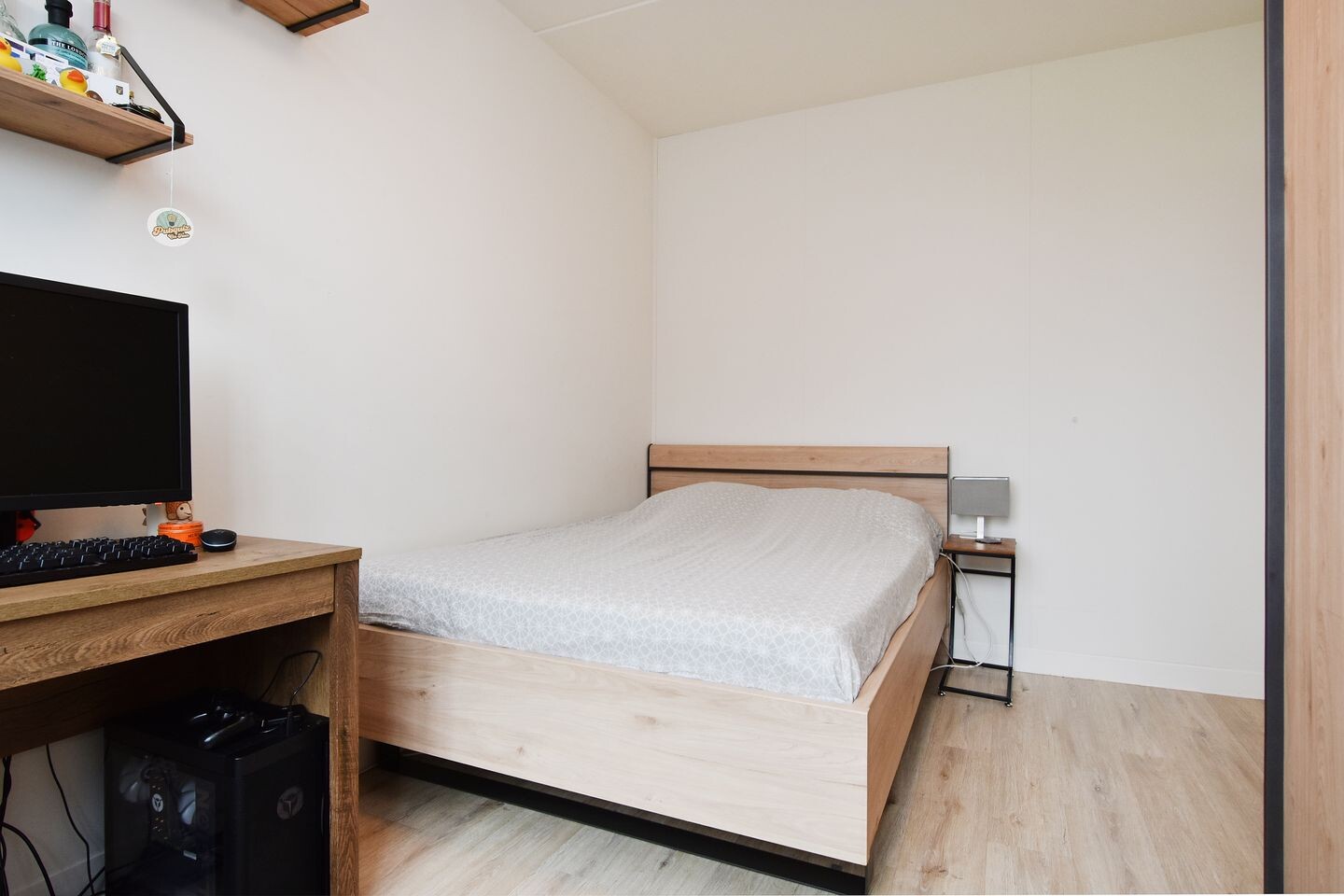 Hoekwoning te koop: Jan Bijhouwerstraat 1, Waddinxveen