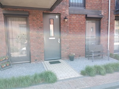 Enkelspoor 8