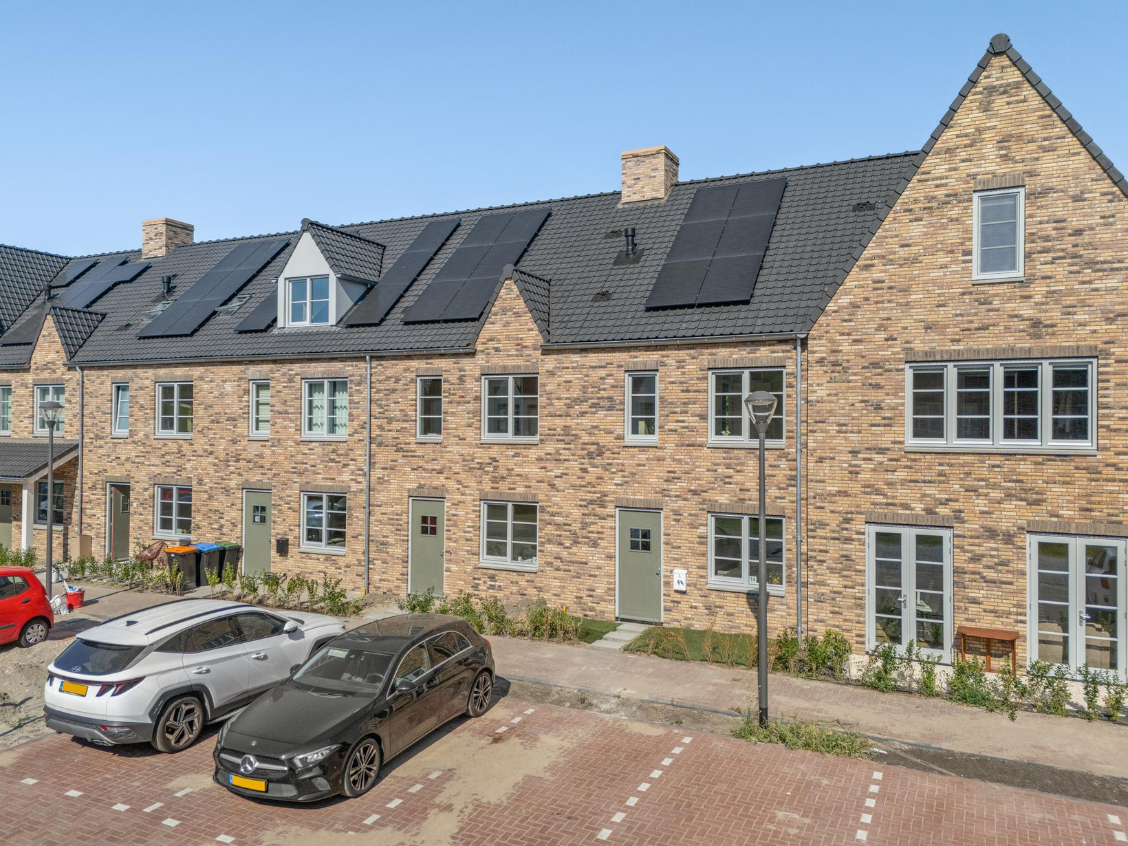 Tussenwoning te koop: Duinland 14, Waddinxveen