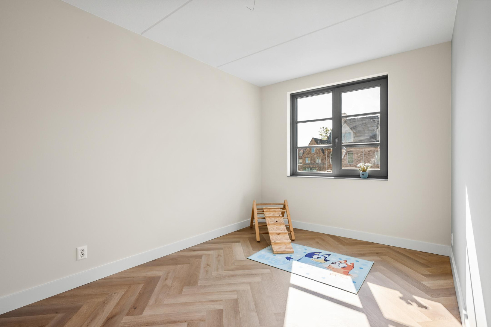 Tussenwoning te koop: Duinland 14, Waddinxveen
