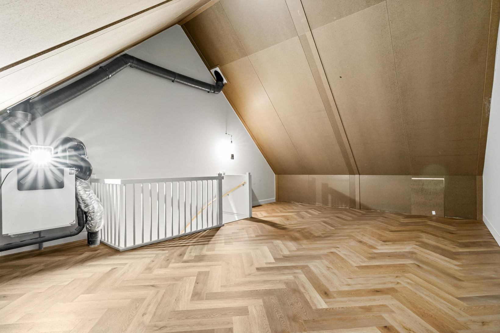 Tussenwoning te koop: Duinland 14, Waddinxveen