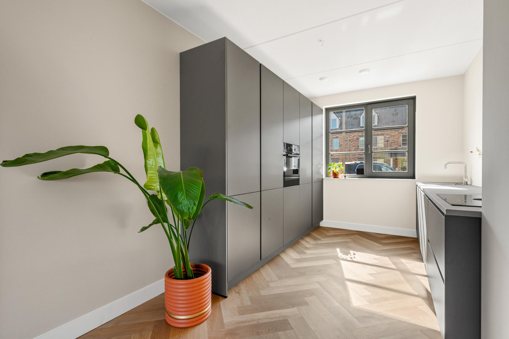 Tussenwoning te koop: Duinland 14, Waddinxveen