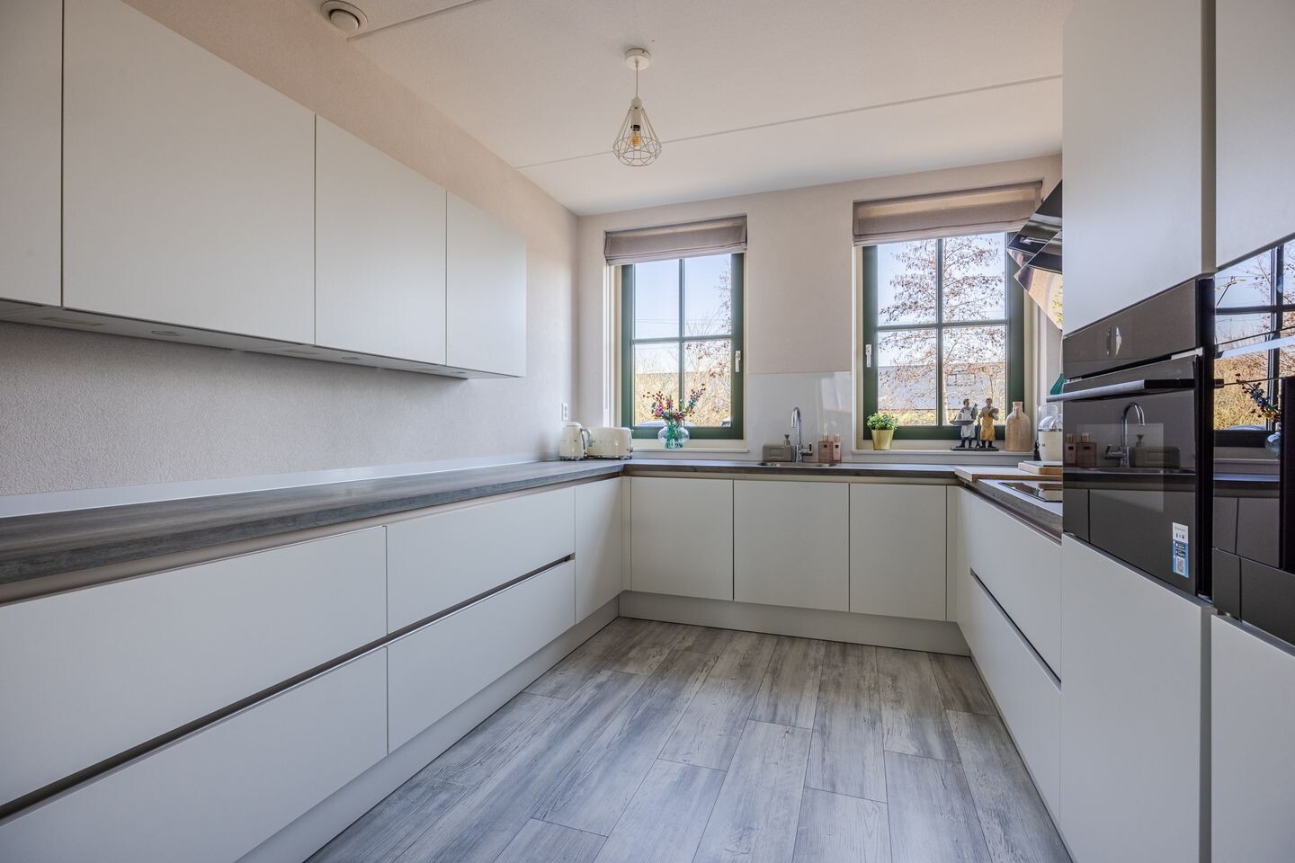 Tussenwoning te koop: Land voor Water 78, Waddinxveen
