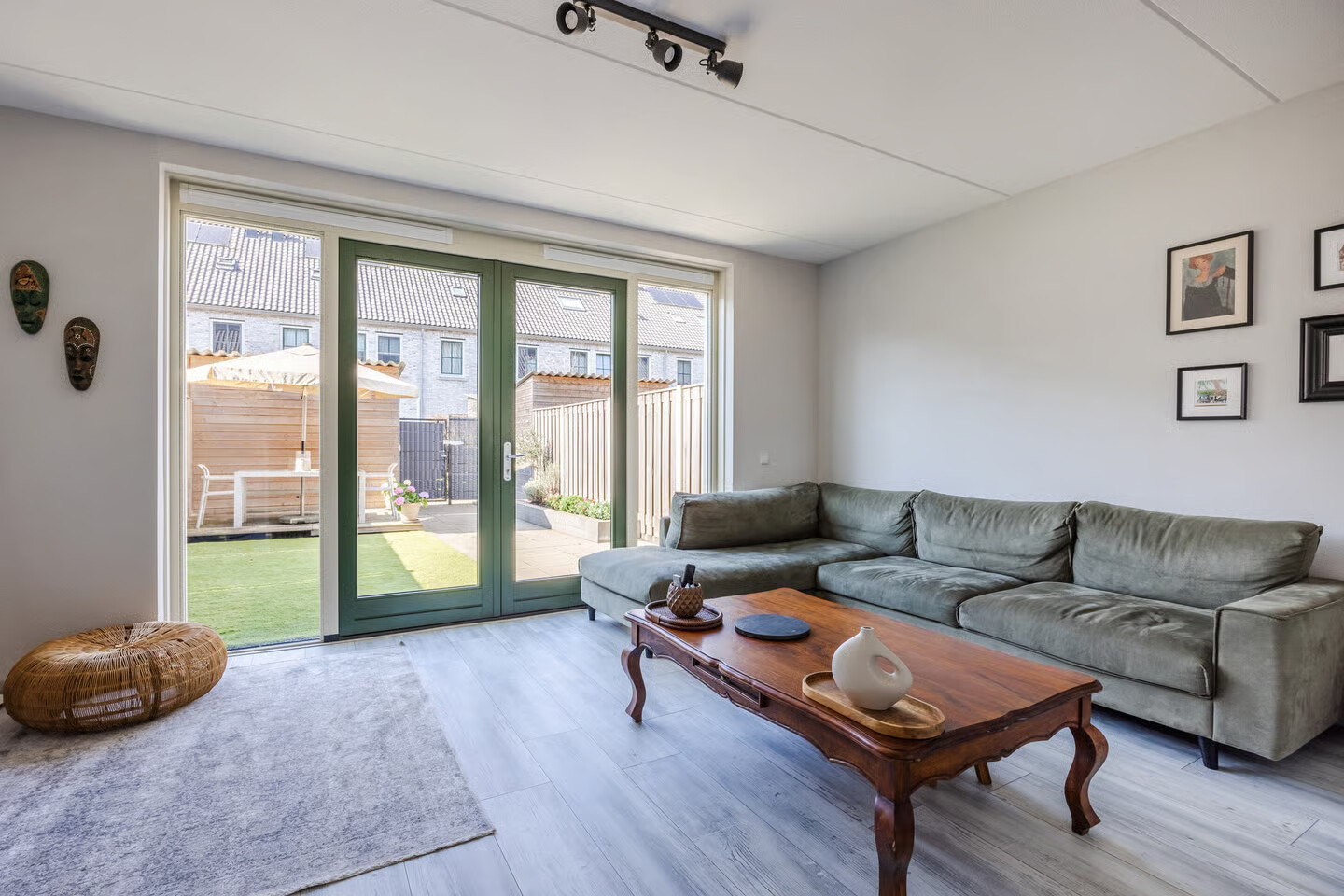 Tussenwoning te koop: Land voor Water 78, Waddinxveen
