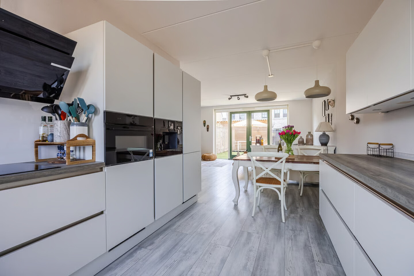 Tussenwoning te koop: Land voor Water 78, Waddinxveen