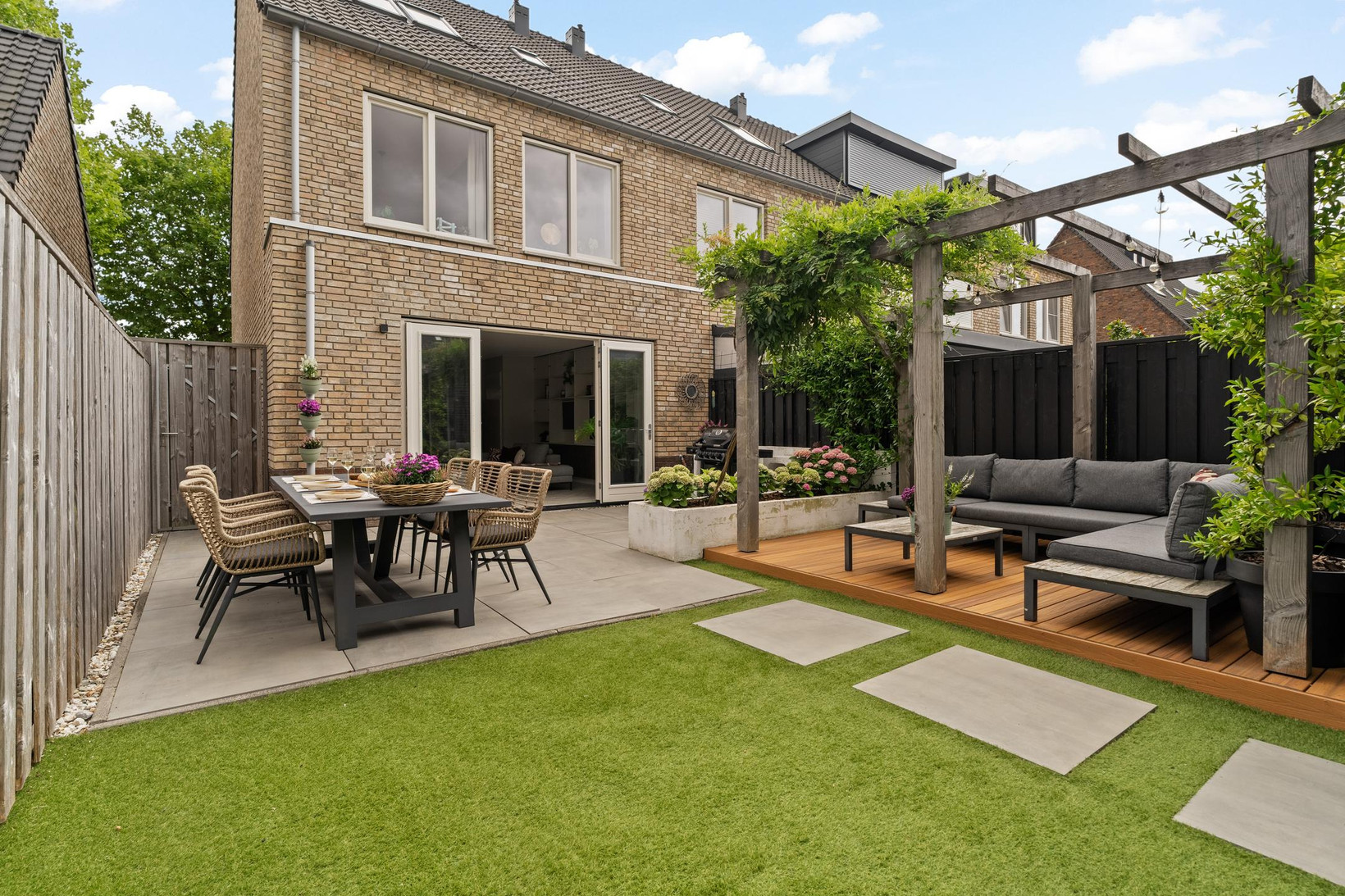 Hoekwoning te koop: Polderlaan 43, Waddinxveen