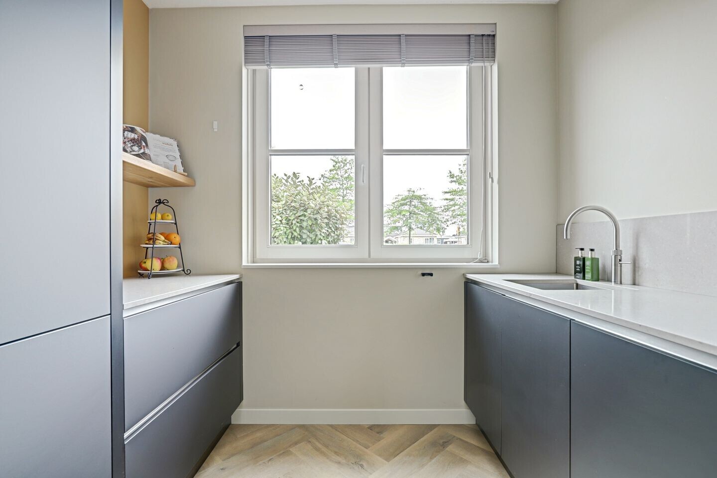 Hoekwoning te koop: Kapiteel 13, Waddinxveen