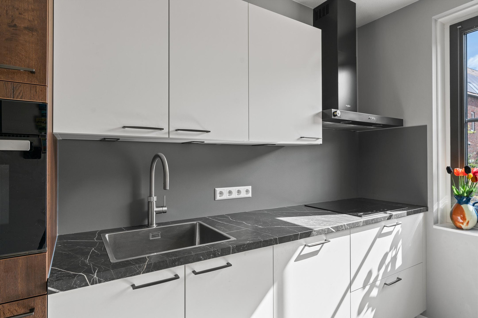Hoekwoning te koop: Notenhout 22, Waddinxveen