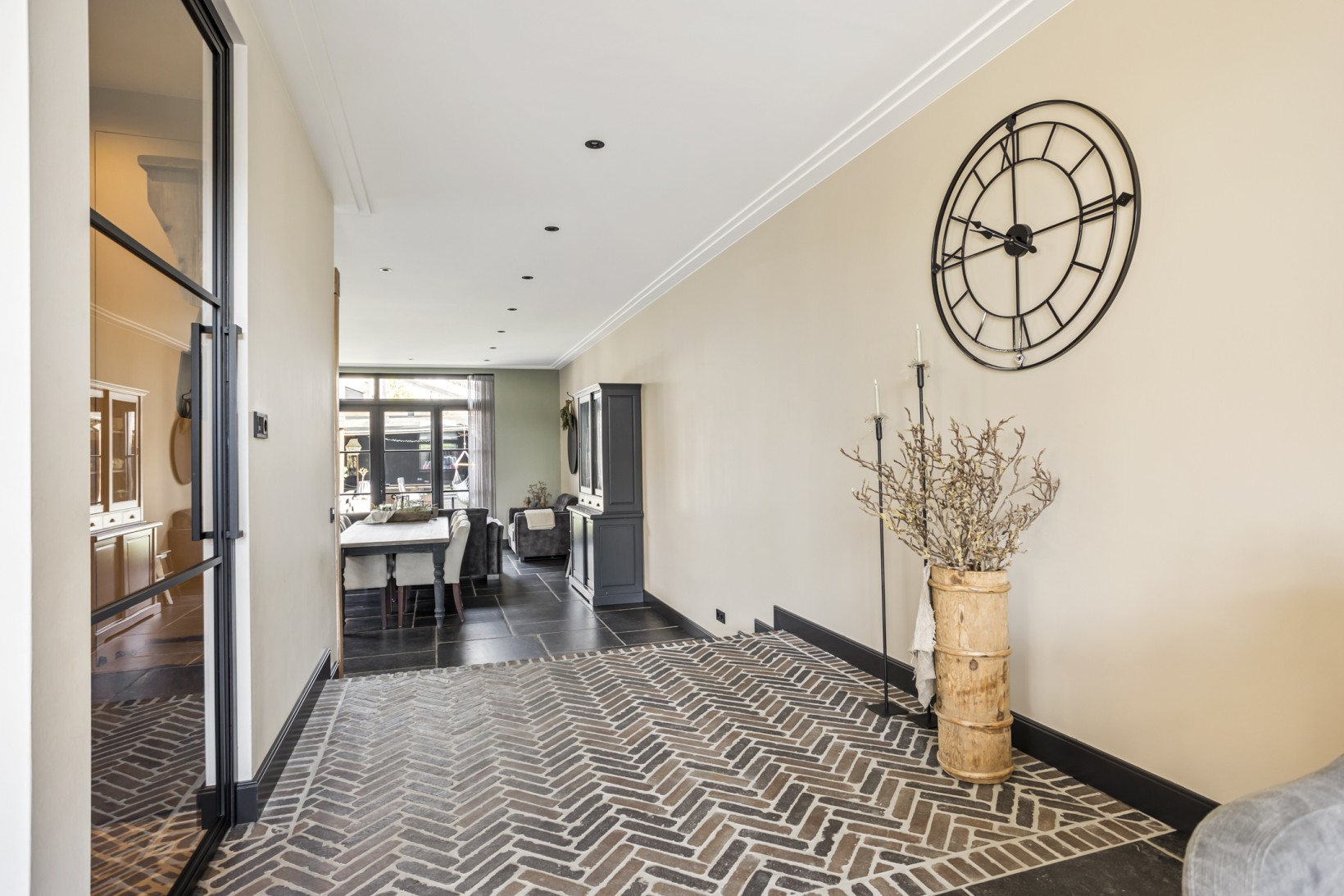Vrijstaande woning te koop: Moerdijkstraat 25, Moerkapelle