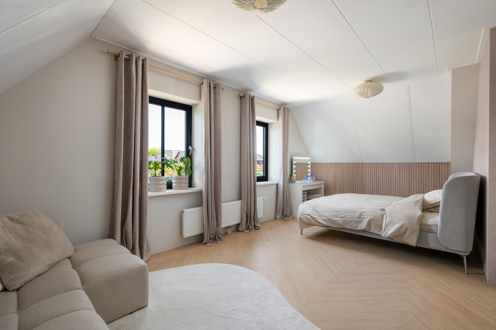 Vrijstaande woning te koop: Anjerlaan 33, Zevenhuizen