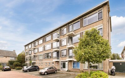 J.H. van Straaten van Nesplantsoen 35