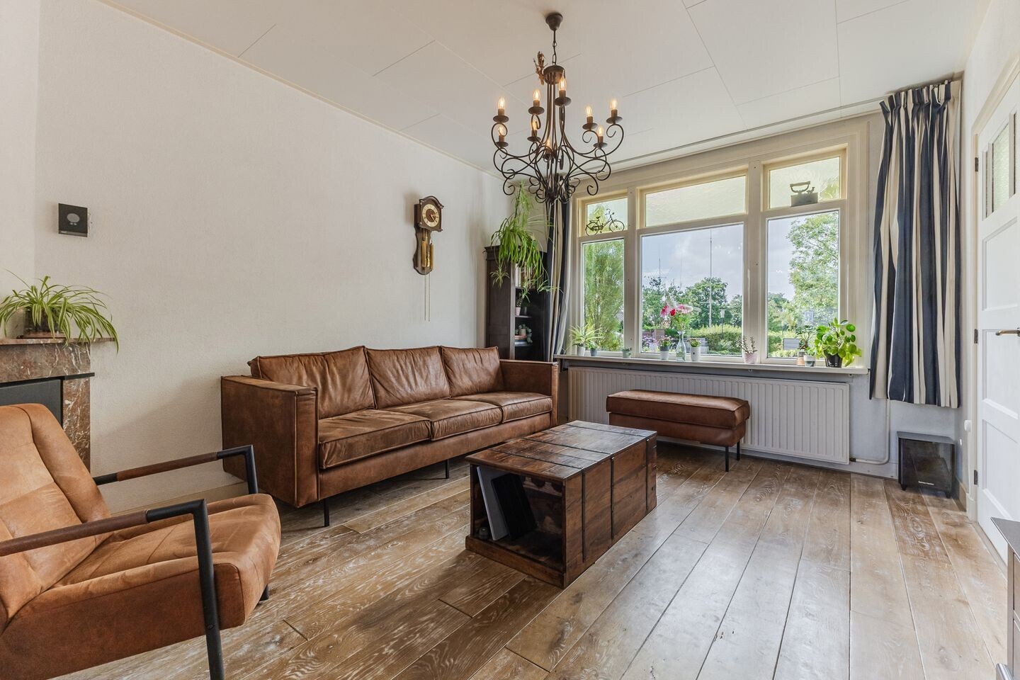 Twee-onder-één-kap te koop: Noordeinde 193, Boskoop