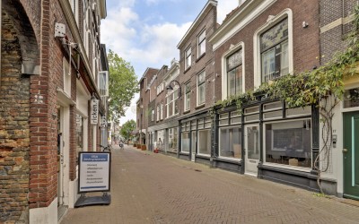 Sint Anthoniestraat 13-B